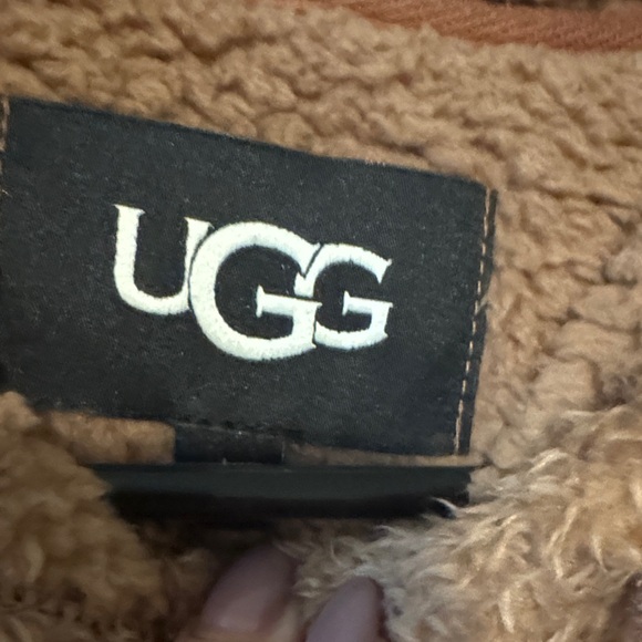 UGG Chestnut Sherpa-Lined Hoodie - Picture 2 of 3